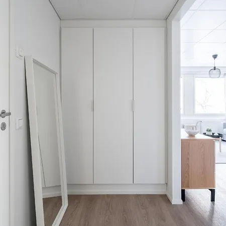 Apartment 2br At Downtown With Balcony - Great Location Tampere