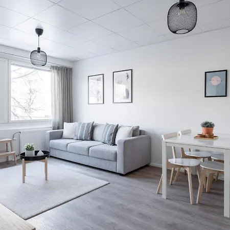 Modern 2br With Balcony & Location Τάμπερε